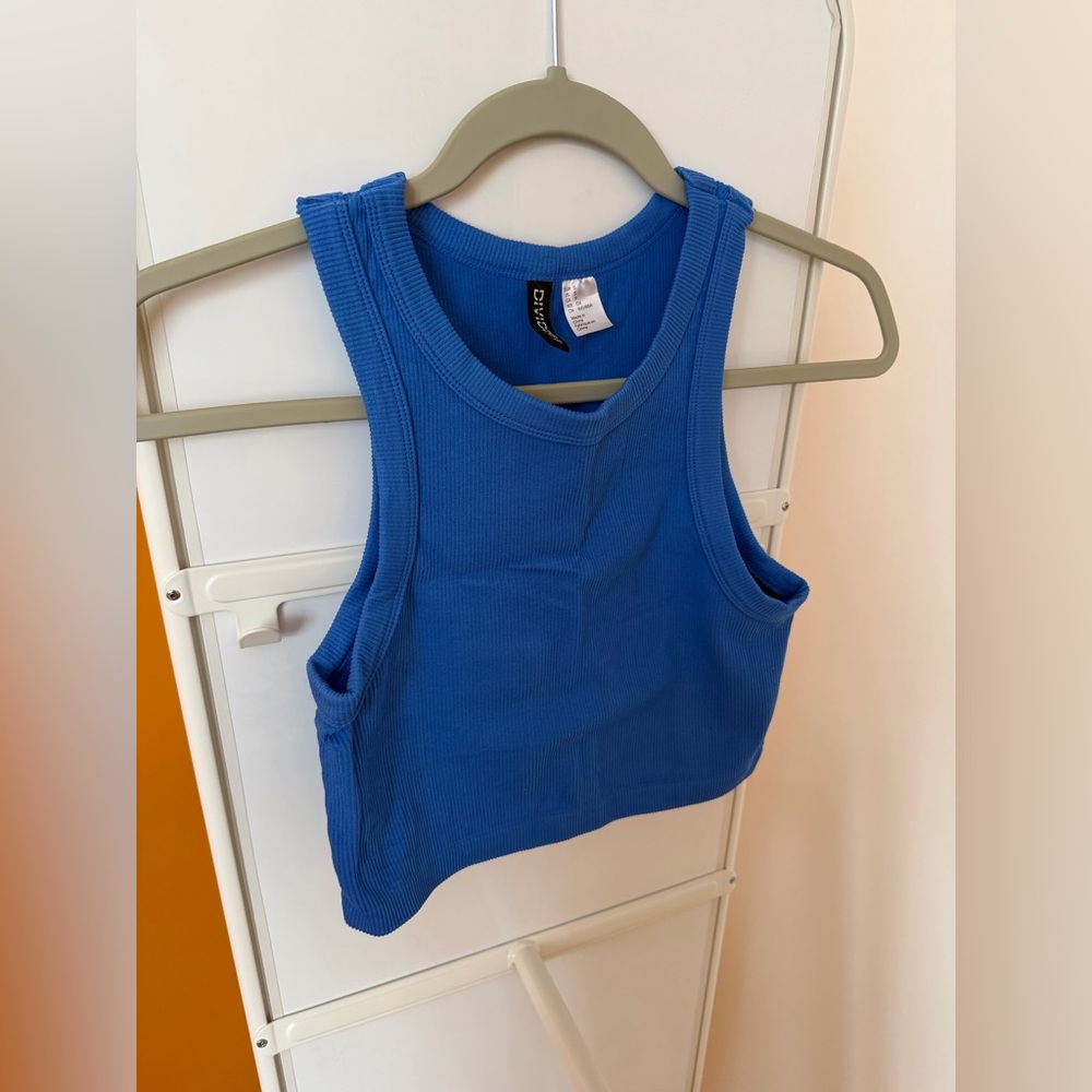 H&M blue crop tank top